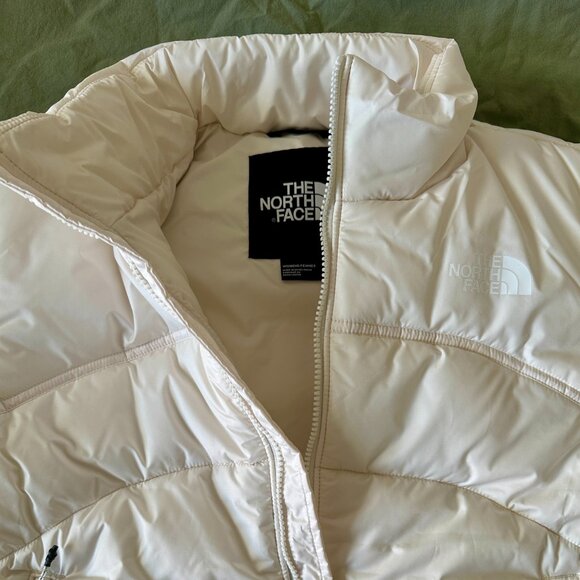 The North Face NSE 2000 puffer jacket in white - Picture 1 of 9